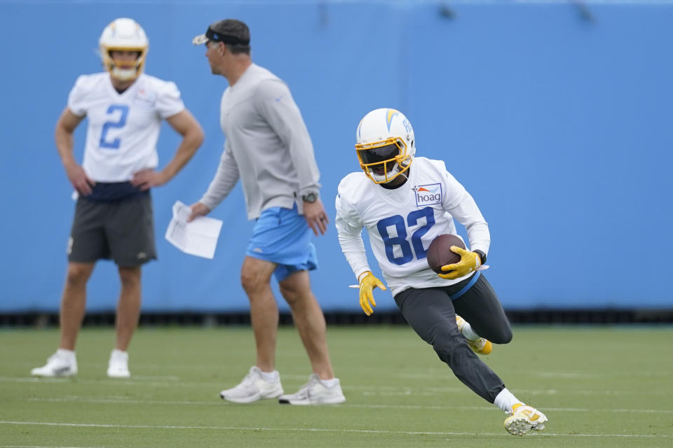 Los Angeles Chargers wide receiver DeAndre Carter (82) participates in drills during an NFL football practice at the Chargers practice facility in Costa Mesa, Calif., Monday, May 23, 2022. (AP Photo/Ashley Landis)