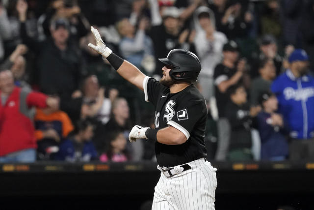 Tony Gonsolin, Will Smith, Cody Bellinger Lead Dodgers Over White Sox 4-1 –  NBC Los Angeles