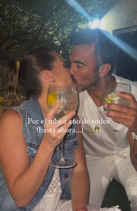 Mica Viciconte y Fabián Cubero despidieron el año con un video en las redes (Foto: Captura de video / Instagram @micaviciconte)