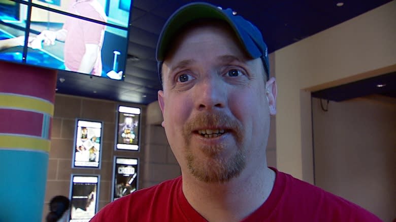 Calgary fans flock to Star Wars, contribute to record-breaking ticket sales