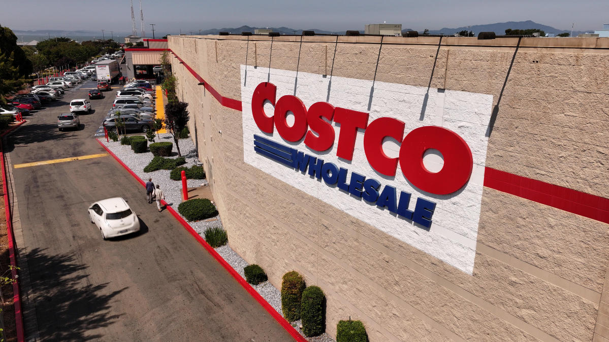 Costco’s blended quarter: Club price source of revenue misses the mark