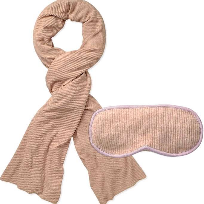 E Marie Travel Cashmere Travel Blanket Set