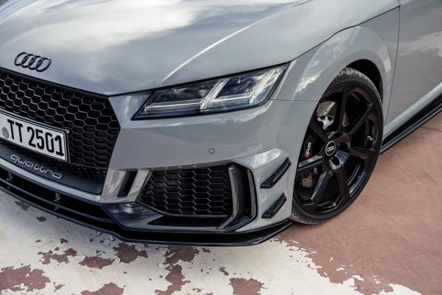 View Photos of the 2023 Audi TT RS Iconic Edition - Yahoo Sports