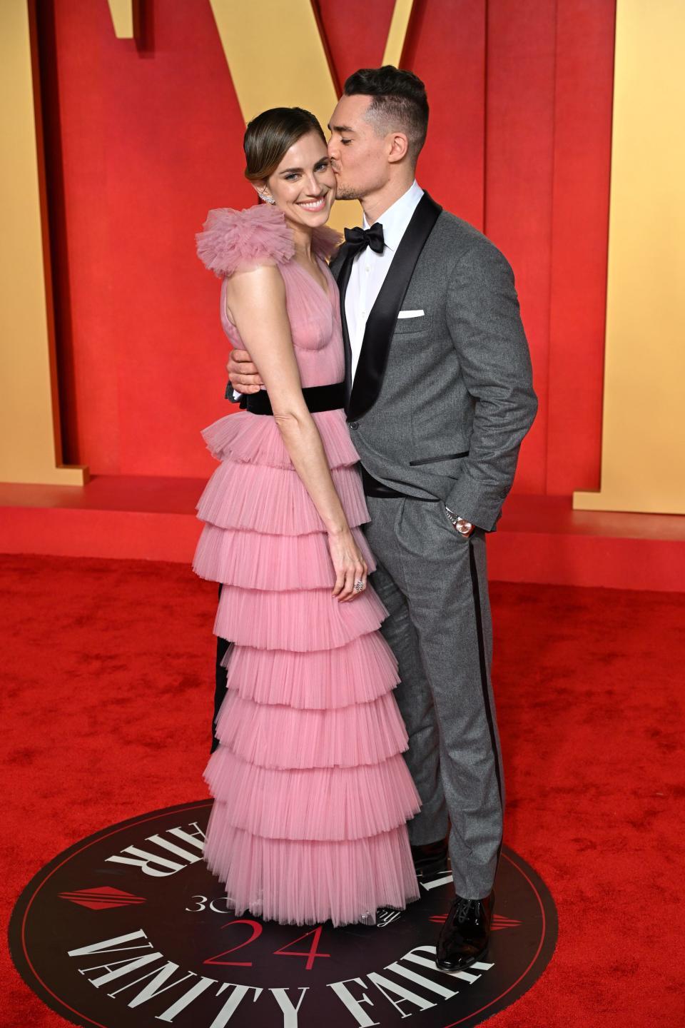 Allison Williams and Alexander Dreymon attending the 2024 Vanity Fair Oscar Party