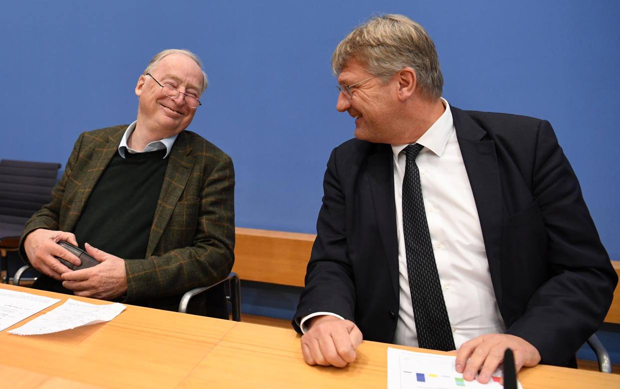Alexander Gauland und Jörg Meuthen auf der AfD-Pressekonferenz am Montag (Bild: dpa)