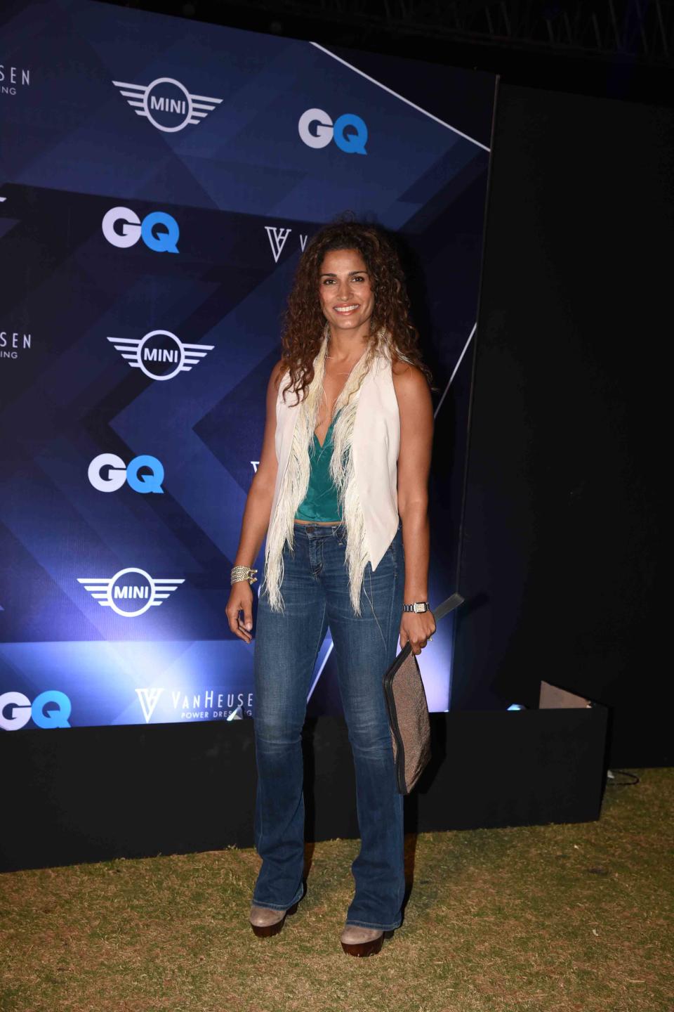 Bollywood meets fashion at 'Van Heusen and GQ Fashion Nights 2016' finale