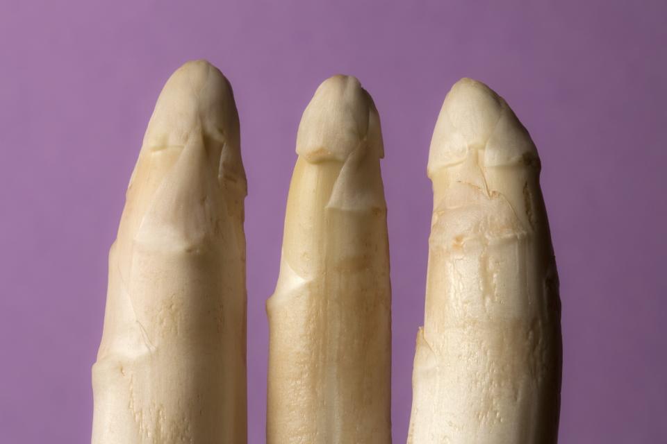 <h1 class="title">Uncircumcised Penises Are Totally Normal, and It's Not OK To Shame a Partner Who's Uncut</h1><cite class="credit">Getty Images</cite>