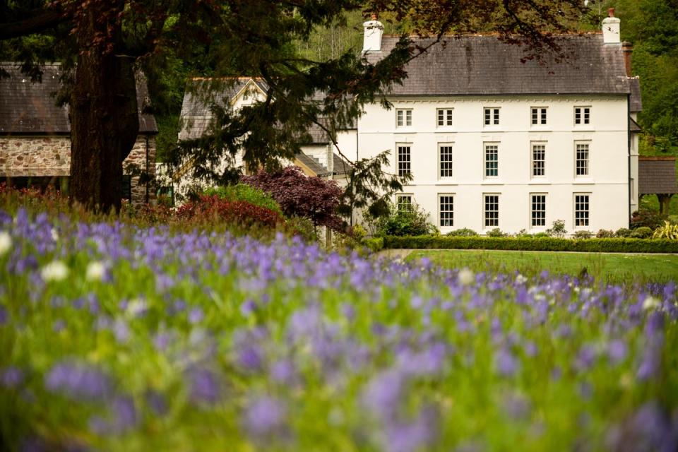 A charming luxury escape in Wales’ Preseli Hills (The Grove of Narberth)