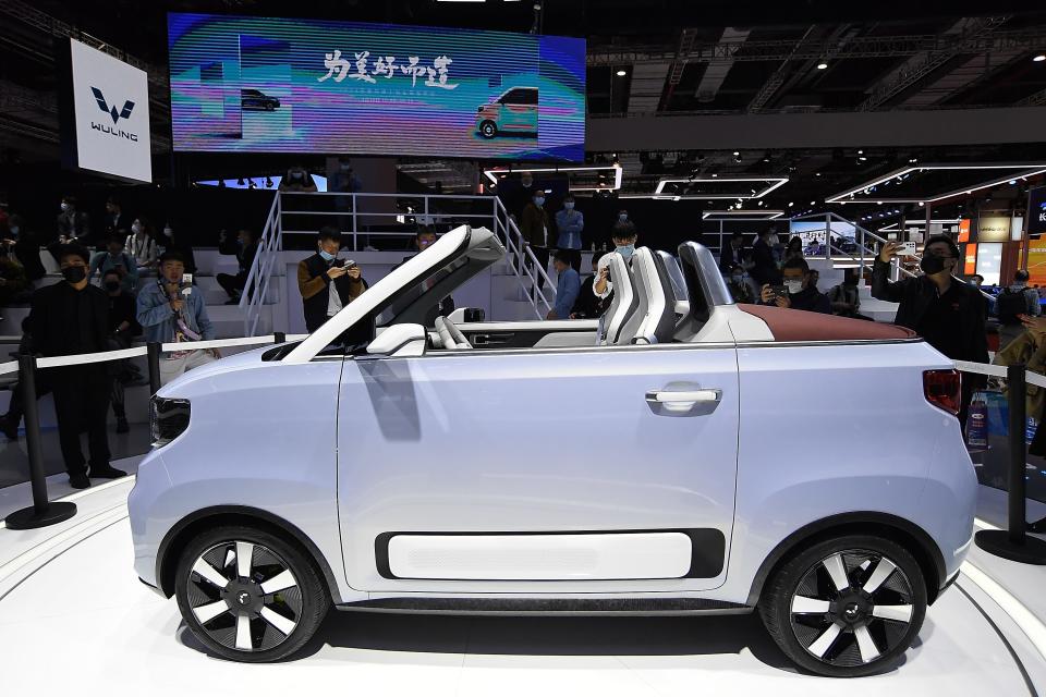 Mini EV Cabrio