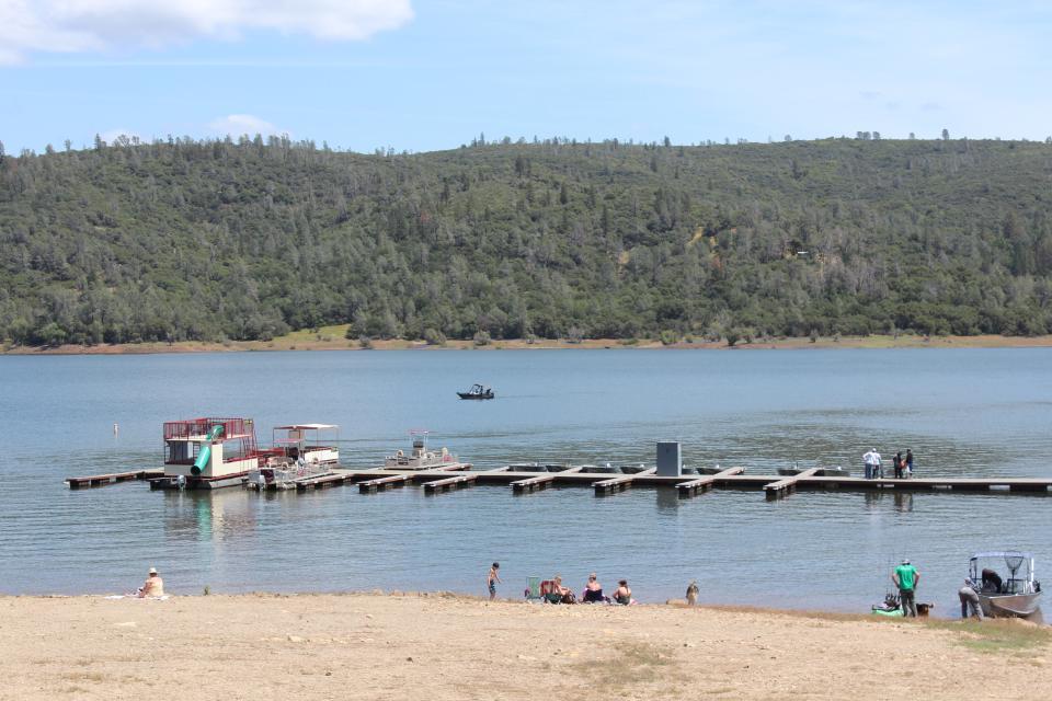Collins Lake offers lots of bank and boat fishing access for anglers in pursuit of rainbow trout, spotted and largemouth bass, crappie, redear sunfish, bluegill and channel catfish.