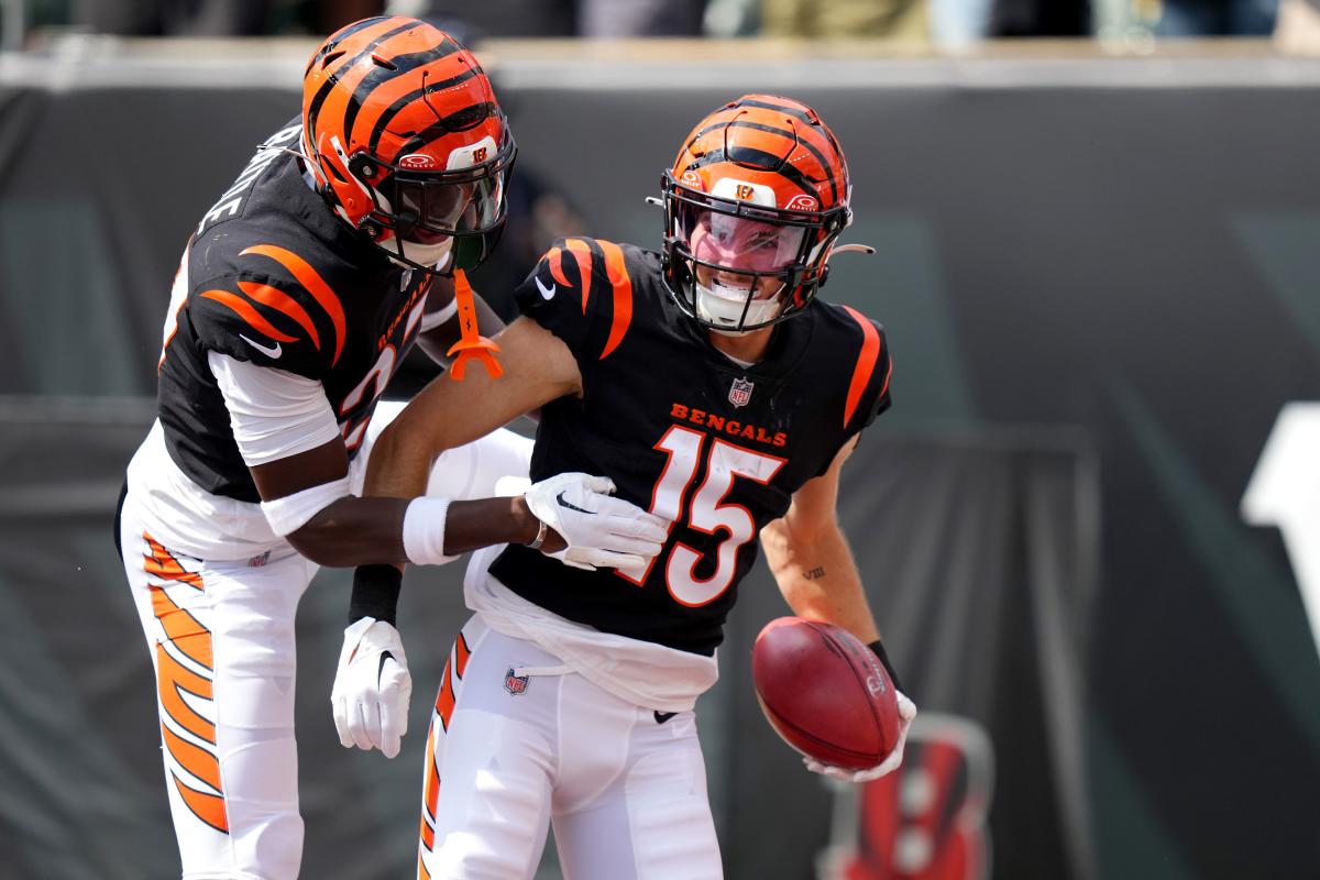 WATCH Charlie Jones score first NFL TD on punt return in Bengals