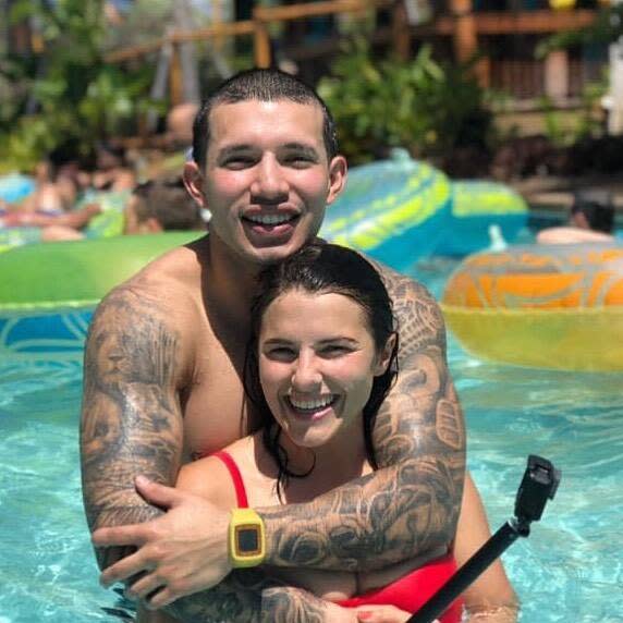 Javi Marroquin, Lauren Comeau, Valentines Day, Instagram