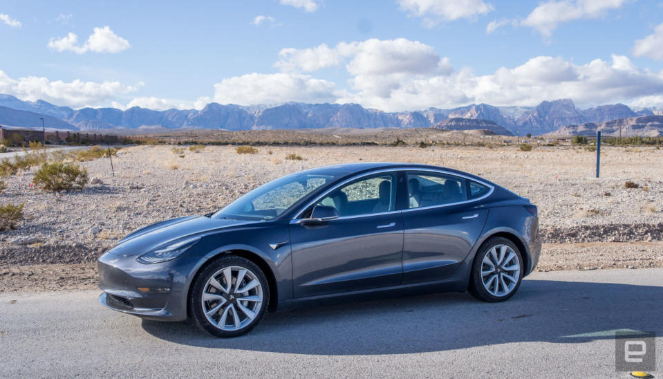 It's been a long road, but the right-hand drive Tesla Model 3 has at last goneon sale in the UK