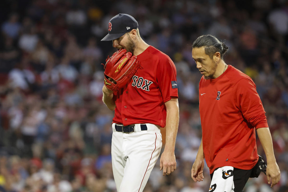 Chris Sale begins throwing again after positive MRI results - CBS Boston