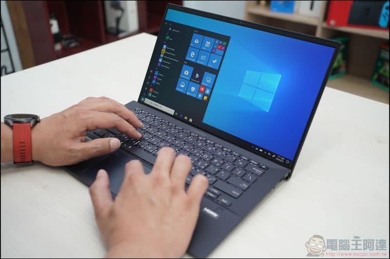 ASUS ExpertBook B9 (B9450) 開箱