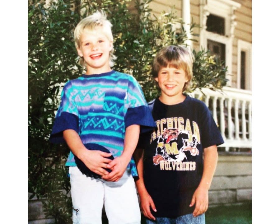 Zachery Ty Bryan Shares Cute Throwback Photos With Jonathan Taylor Thomas 2