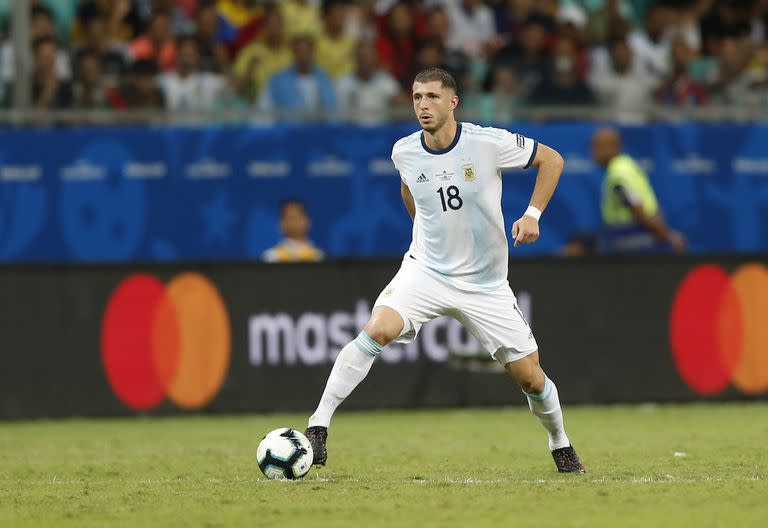 Guido Rodríguez en el partido con Colombia, por la Copa América 2019