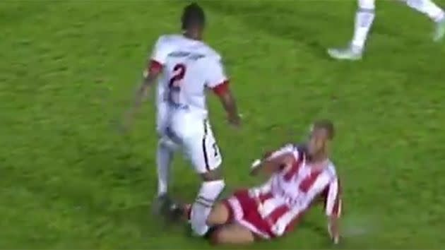 Moura's leg bends backwards. Image: YouTube