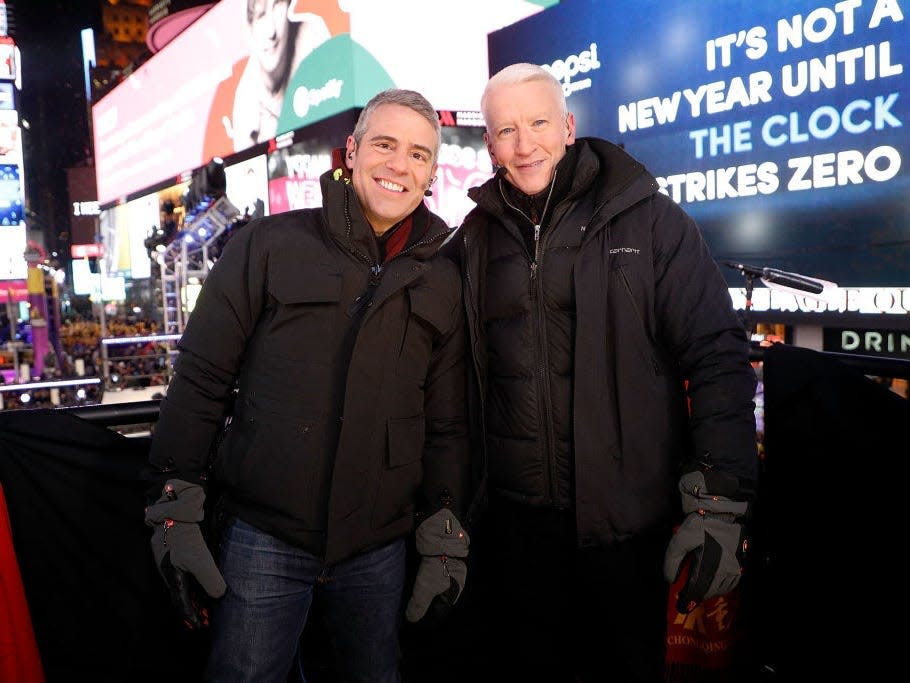 andy cohen anderson cooper nye