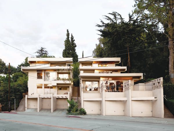 Rudolph Schindler’s Bubeshko Apartments in Silver Lake, Los Angeles.