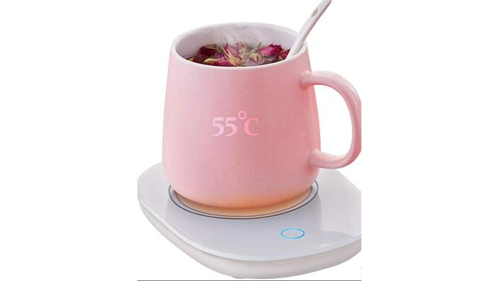 Say bye-bye to chilly beverages with this mug warmer.