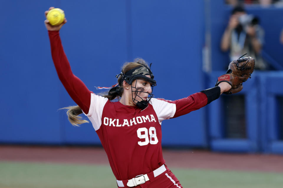 FILE - Oklahoma's Jordy Bahl pitches against Florida State during the fifth inning of the second game of the NCAA Women's College World Series softball championship series Thursday, June 8, 2023, in Oklahoma City. Former Oklahoma softball star Jordy Bahl has returned to her home state to play for Nebraska.(AP Photo/Nate Billings, FIle)