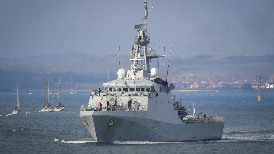 HMS Trent leaves Portsmouth on Dec. 31, 2020, in Portsmouth, England. (Finnbarr Webster/Getty Images)