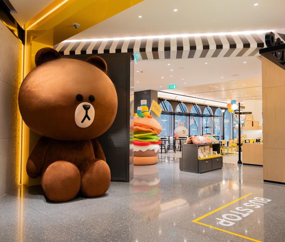 澳門旅遊｜全球首間 LINE FRIENDS 主題餐廳登陸葡京人 3大主題飲食區域  80道美食＋85款精品 11 LINE FRIENDS 同大家打卡