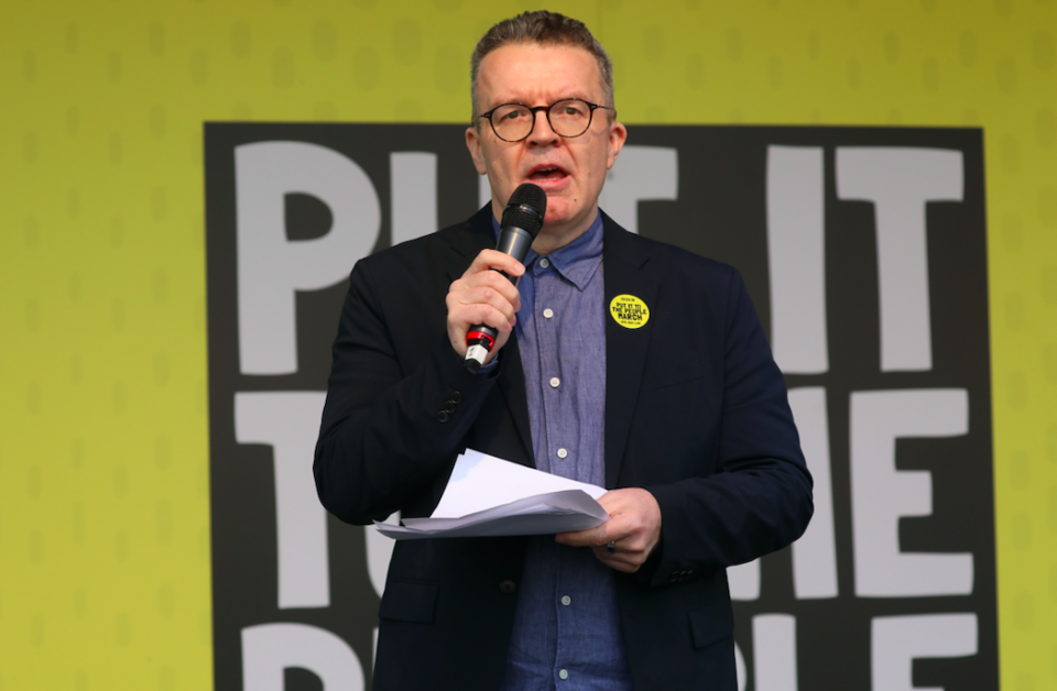 Labour's deputy leader Tom Watson urged the party to support another vote (Getty)