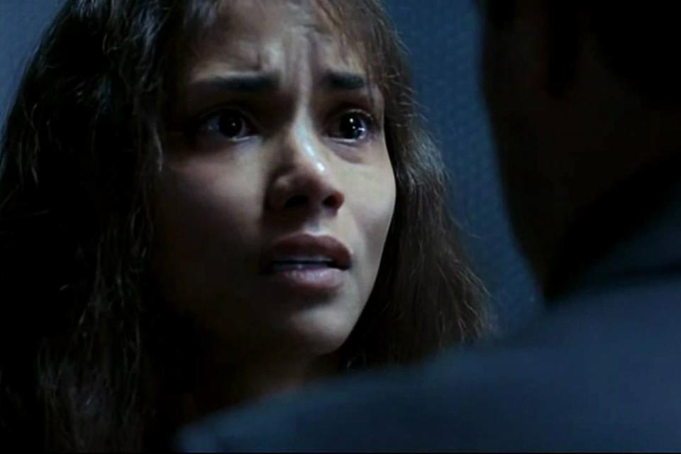 In 'Gothika' (2003)