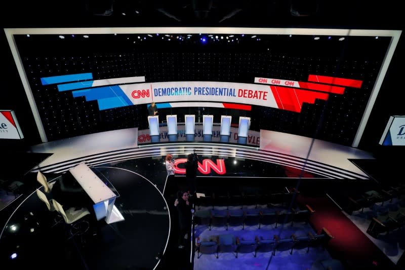 The stage is set for the seventh Democratic 2020 presidential debate in Des Moines