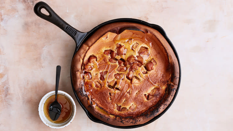 Dutch Baby with Apples and Honey