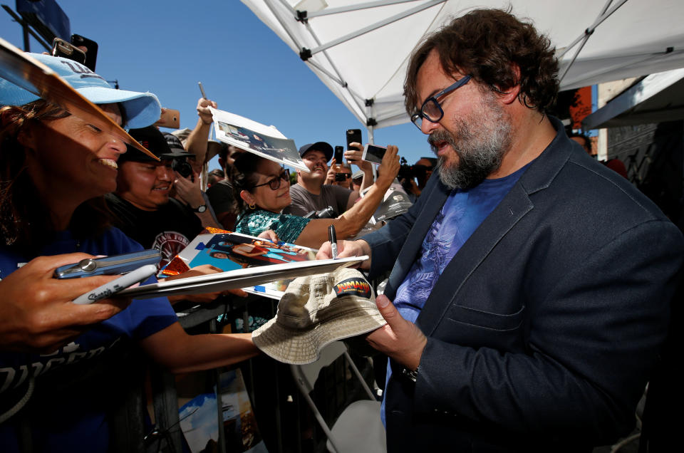 Jack Black signed autographs for fans. (Photo: Mario Anzuoni / Reuters)