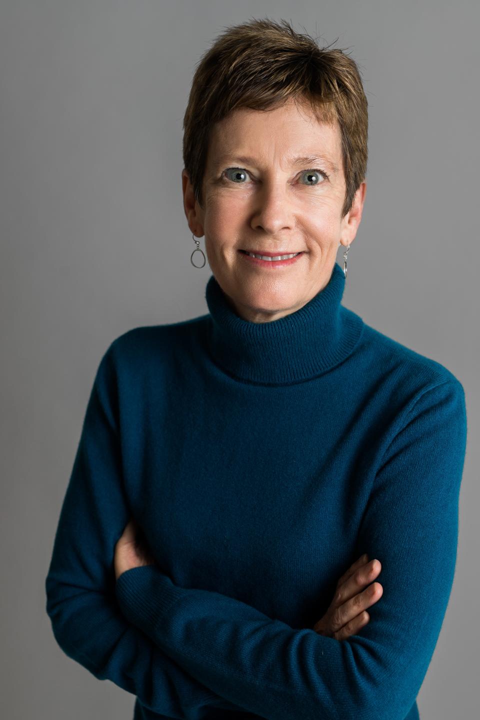 Anne Hyde is professor of History at the University Oklahoma and vice-president of the American Historical Association.