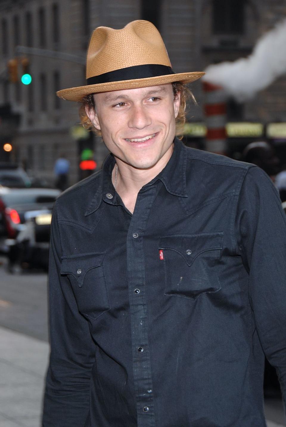 <p>Heath Ledger was hailed for his incredible performances in films like <em>Brokeback Mountain</em> and <em>The Patriot</em>. He took on the Joker in <em>The Dark Knight</em>, but tragically passed away before it was released. He was posthumously awarded the Academy Award for Best Supporting Actor for his performance.</p>