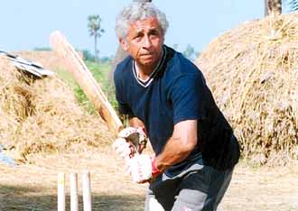 <p>This film reveals the relationship between a deaf and mute boy, Iqbal, played to perfection by Shreyas Talpade, and his coach and mentor Mohit, a former cricketer turned alcoholic, played by Naseeruddin Shah. With the support of Mohit, Iqbal overcomes hardships and realises his dream of playing for the national team. Iqbal won the National Award for the Best Film on Other Social issues. </p>