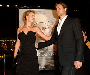 Charlize Theron and Stuart Townsend at the LA premiere of Warner Bros. Pictures' North Country