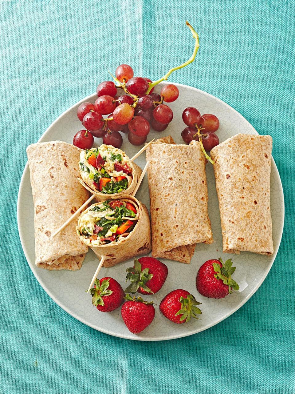 Wish healthy breakfast recipes could be speedier? Your wish is our command. These quick breakfast recipes come together in half an hour or less and feature healthy items such as frittata recipes, breakfast smoothies, egg sandwiches, and more. We even have a few trendy options like healthy smoothie bowls and breakfast salad.