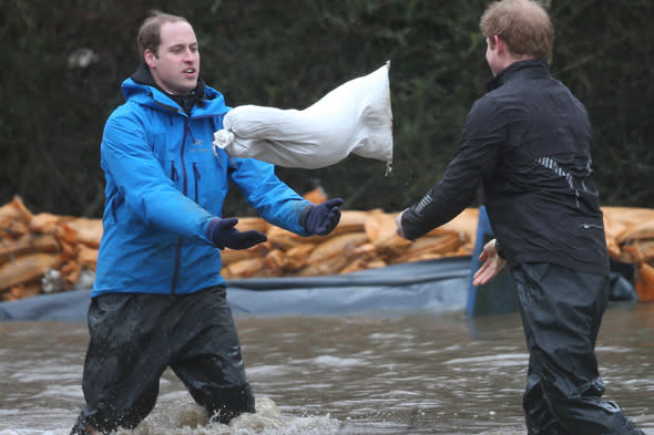prince william harry help flood town datchet berkshire pictures