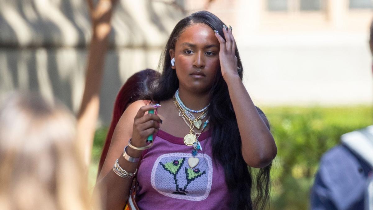 Sasha Obama shows off her impressive physical transformation during her training session