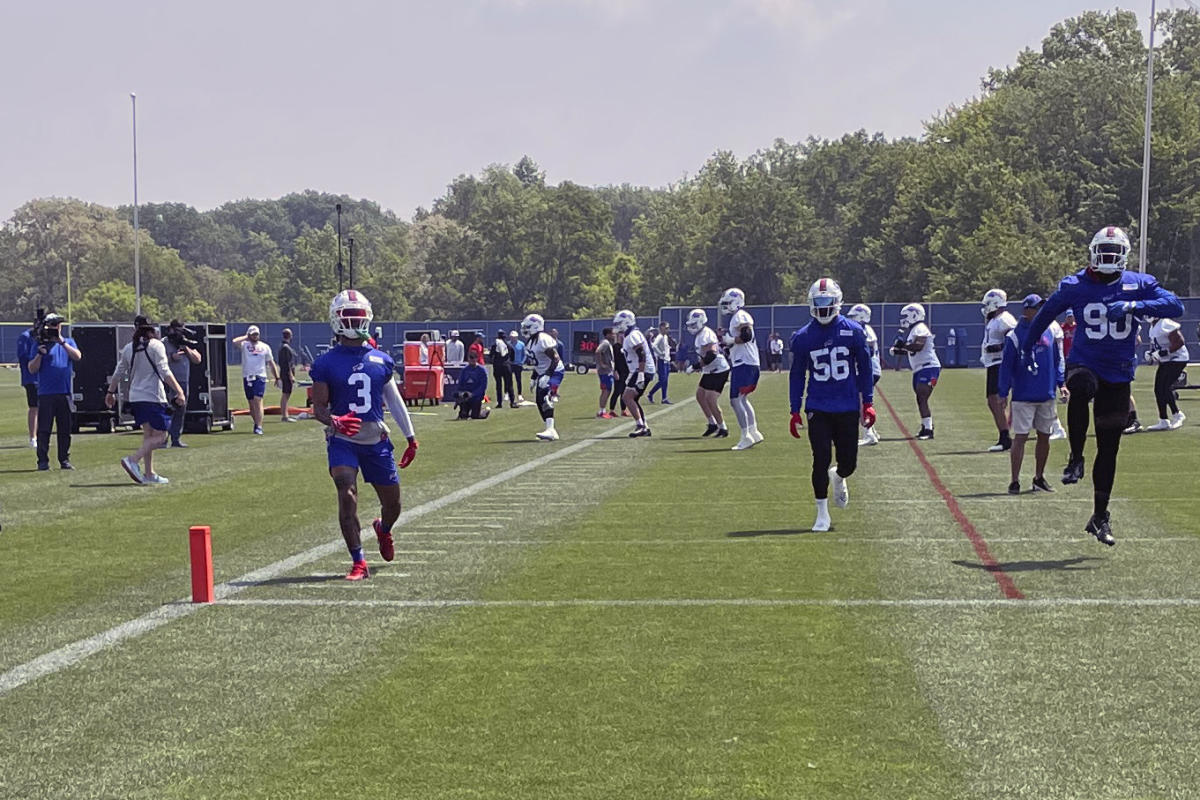 Bills' Damar Hamlin takes next step in recovery by practicing