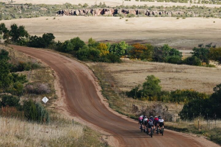 gravel locos pueblo