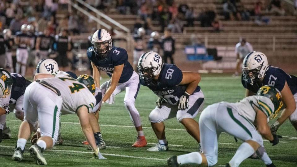 DJ Duran, shown here in Sept. 23, 2022 against Richland High, was 11-for-19 for 133 yards passing Sept. 29 against the Kennewick Lions.