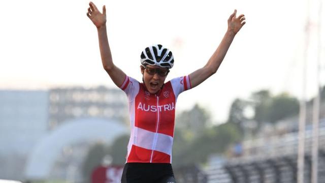 Las críticas a la prohibición de que las jugadoras transgénero de ajedrez  participen en torneos femeninos - BBC News Mundo