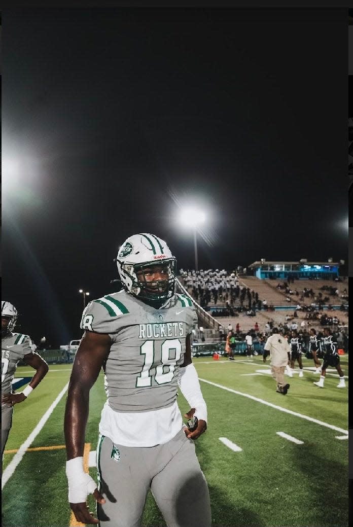 5-star defensive lineman Armondo Blount from Miami Central High School.