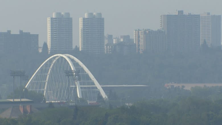 Poor air quality leads to event cancellations in Edmonton area