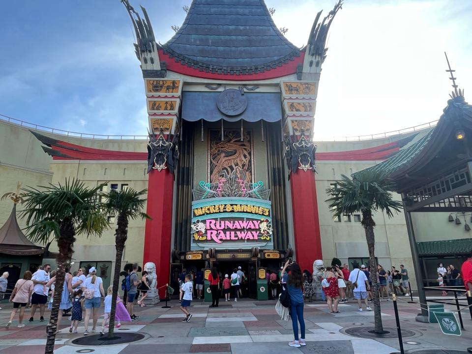 chinese theater hosing mickey and minnies runaway railway at hollywood studios