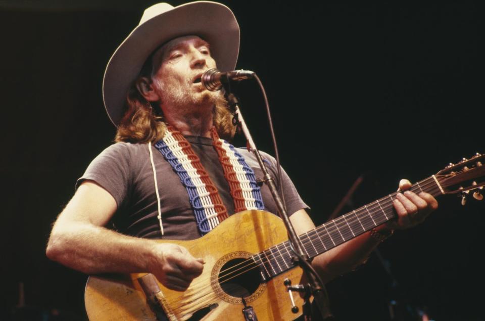 Willie Nelson In Concert 1975