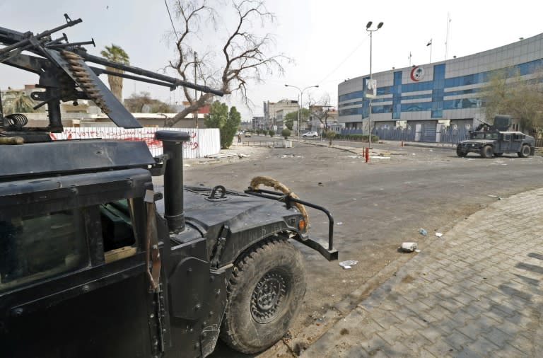 Iraqi security forces are deployed in the southern city of Basra on September 5, 2018, after six died in the bloodiest day of protests over poor public services in the southern city