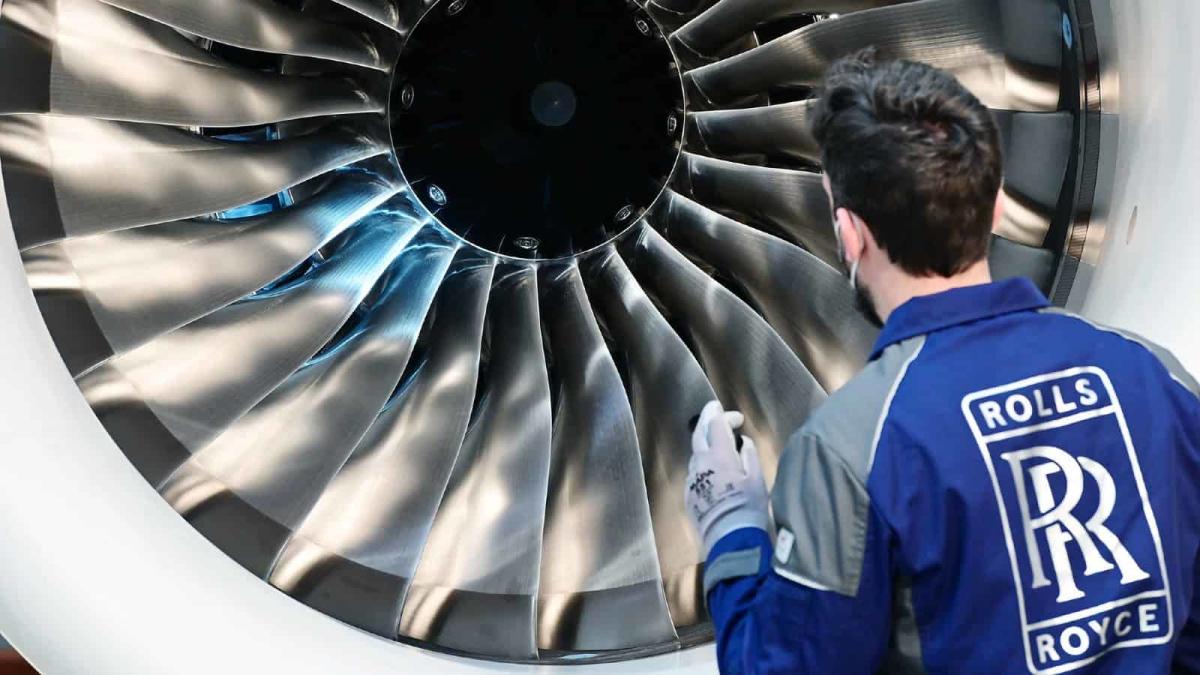 Is the Rolls-Royce share price at 462 pence still good value for money?